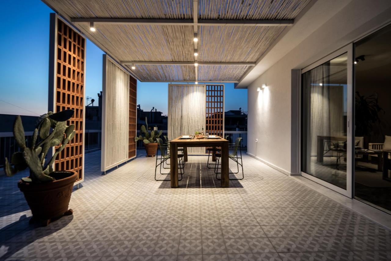 Sea View Beach Penthouse - Athens Coast Buitenkant foto