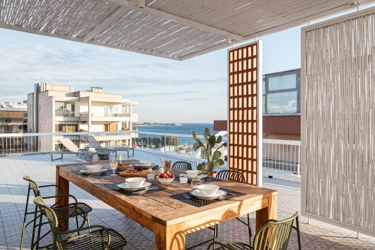 Sea View Beach Penthouse - Athens Coast Buitenkant foto